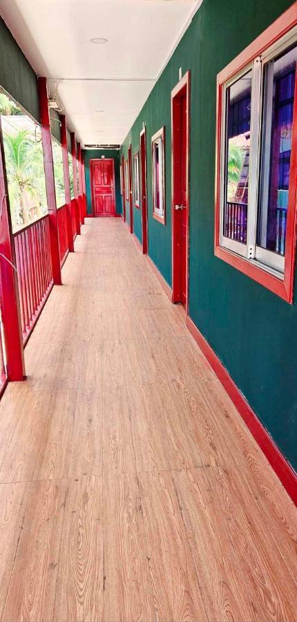 Lucky Leprechaun Hotel Kaoh Touch Bagian luar foto
